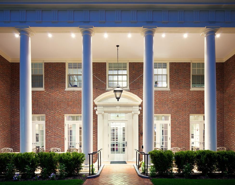 Andover Inn 외부 사진